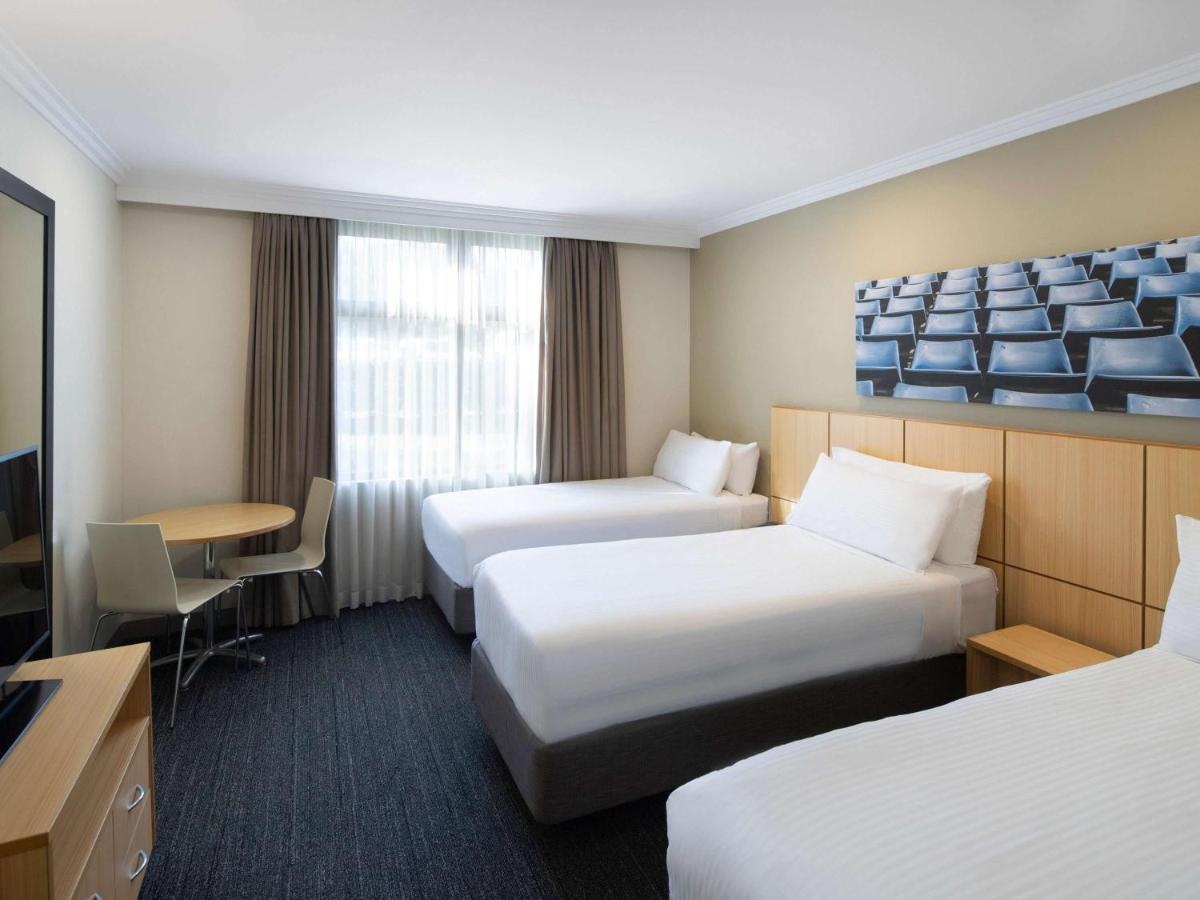 Mercure Sydney Bankstown Экстерьер фото