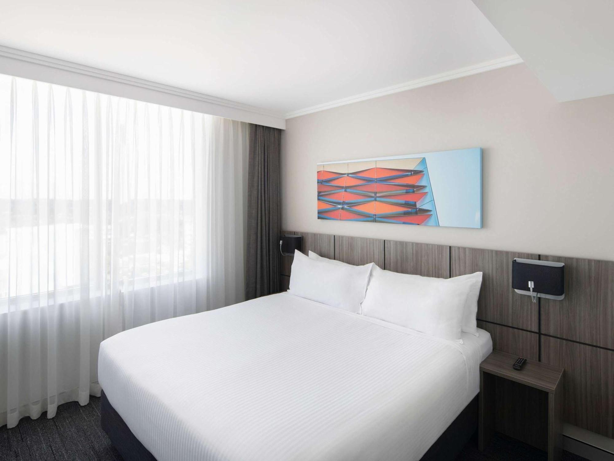 Mercure Sydney Bankstown Экстерьер фото